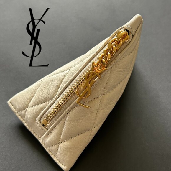NWT SAINT LAURENT Triangle Ysl Quilted Pouch Key Chain - Picture 1 of 11